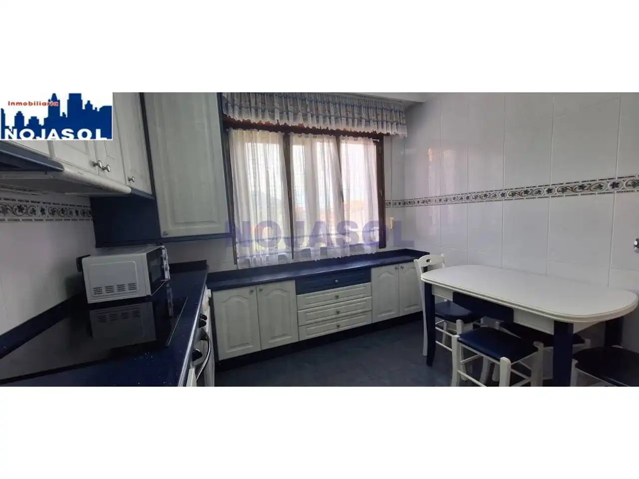 Cocina de Piso de alquiler en Noja con Terraza y Amueblado