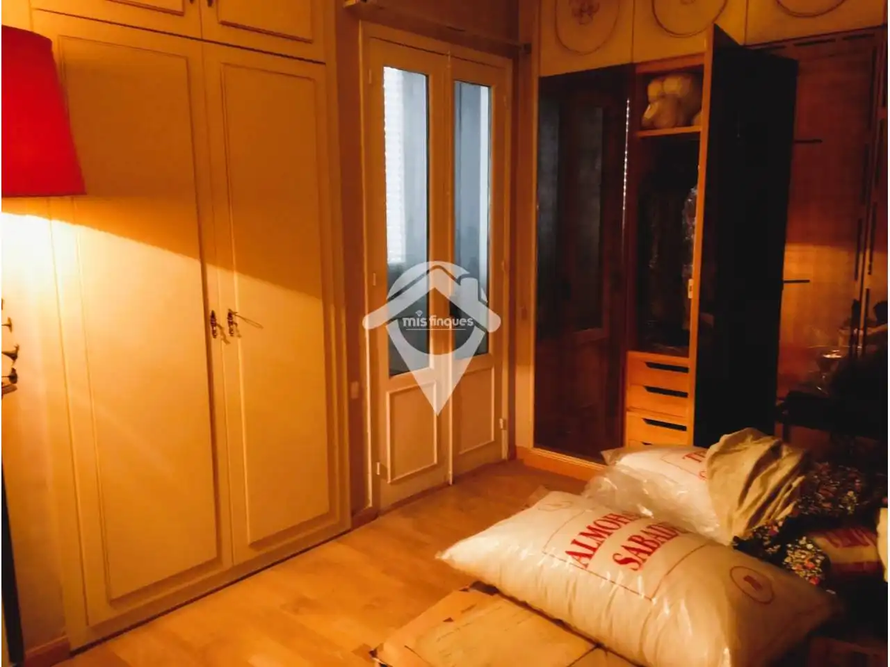 Schlafzimmer von Gebäude zur Miete in Sabadell