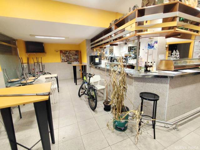 Local comercial en Venta en  ESTEBAN SAEZ ALVARADO en Barriada Inmaculada - Zurbarán