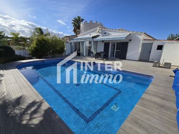Haus mit Pool zum Verkauf in Calle Cap Ras 14