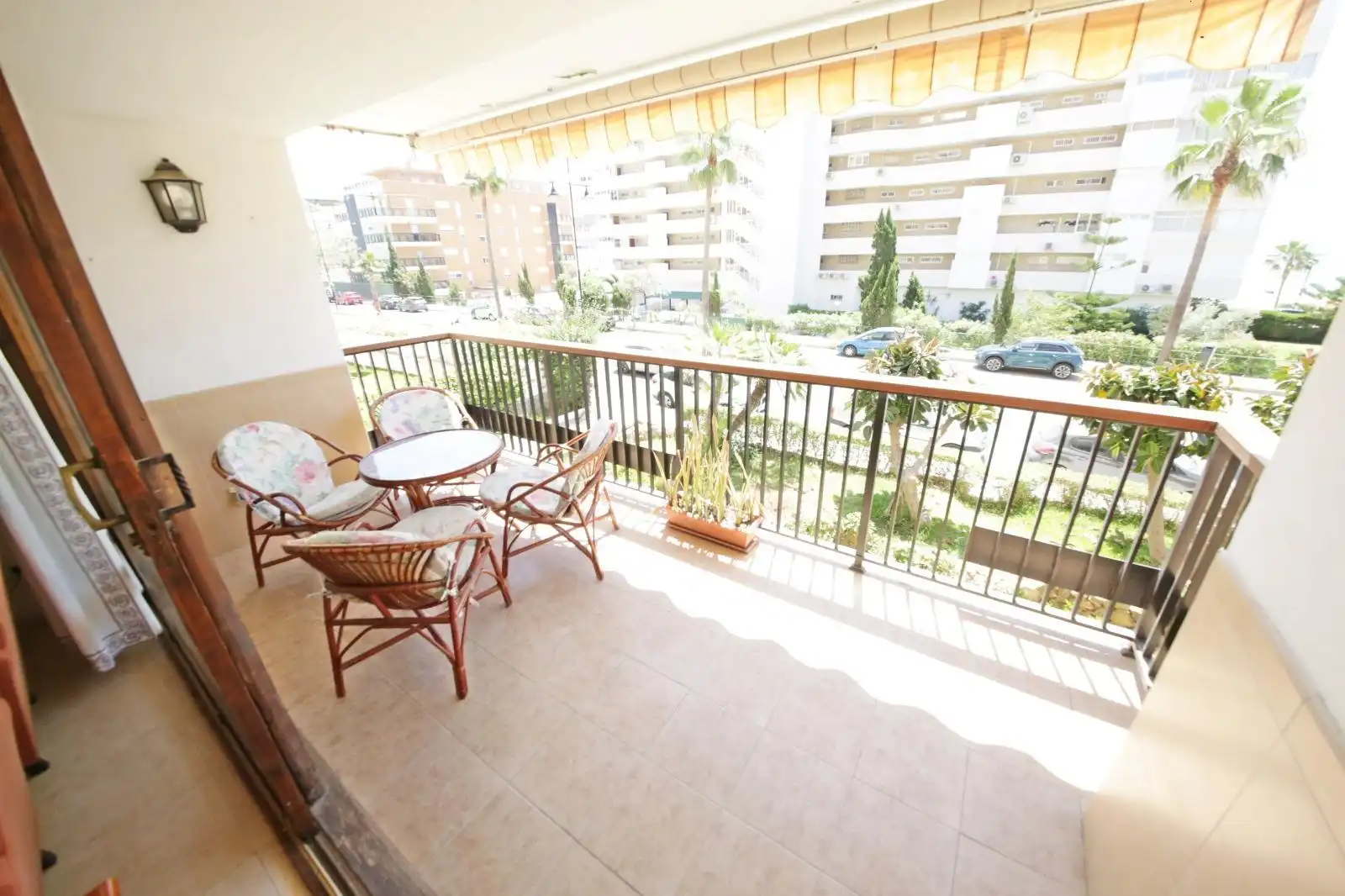 Piso con piscina en venta en Las Gaviotas  - Carvajal, imagen 3