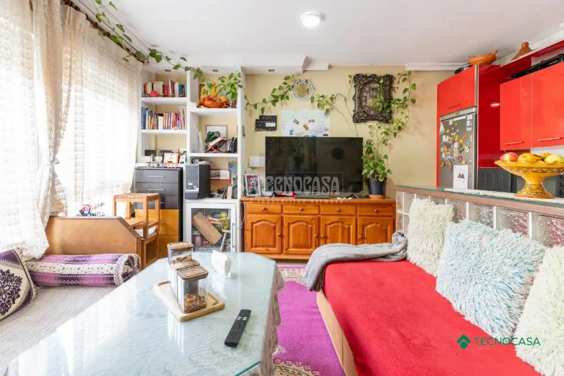 Living room of Flat for sale in Roquetas de Mar