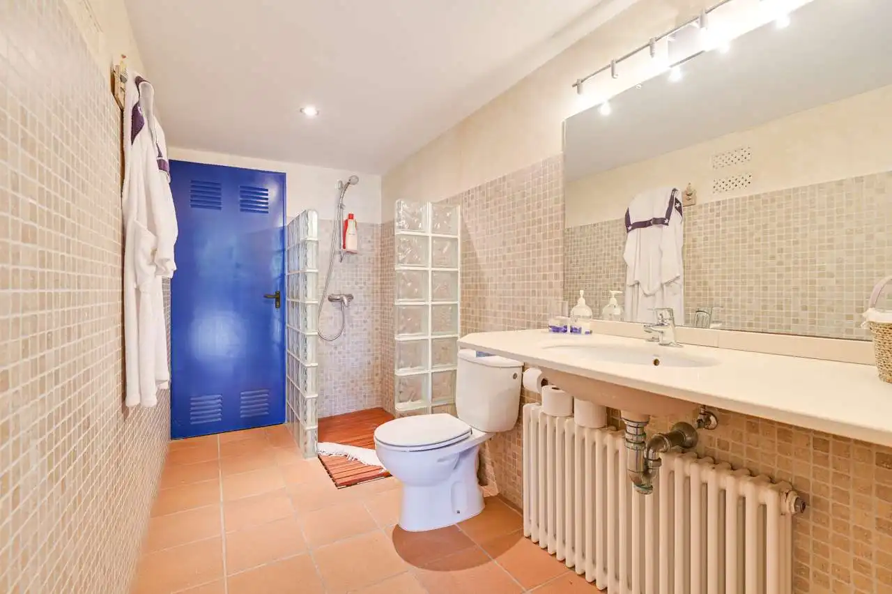 Baño de Casa o chalet en venta en Palafrugell con Aire acondicionado, Calefacción y Jardín privado