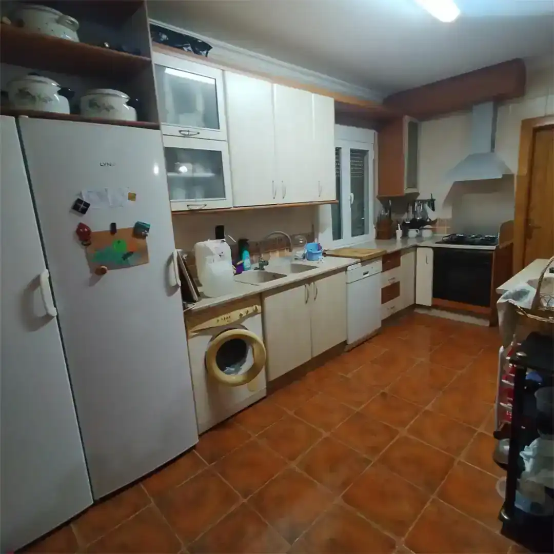 Cuina de Casa o xalet en venda en Bogarra amb Jardí privat, Traster i Moblat