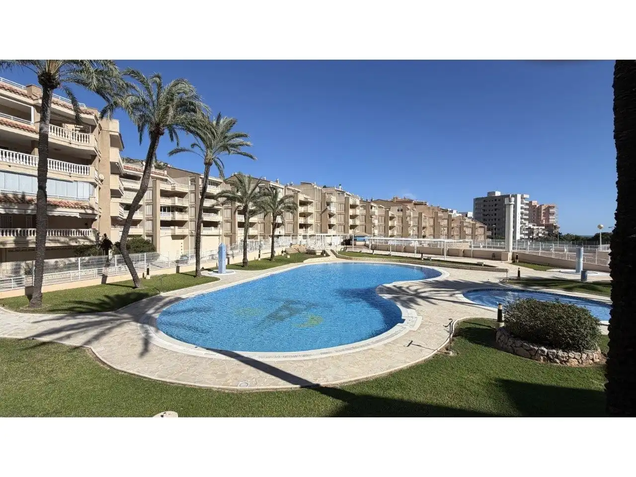 Swimming pool of Flat for sale in Cullera  with Air Conditioner, Private garden and Terrace