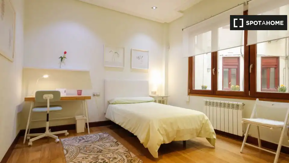 Habitació a Zabalburu