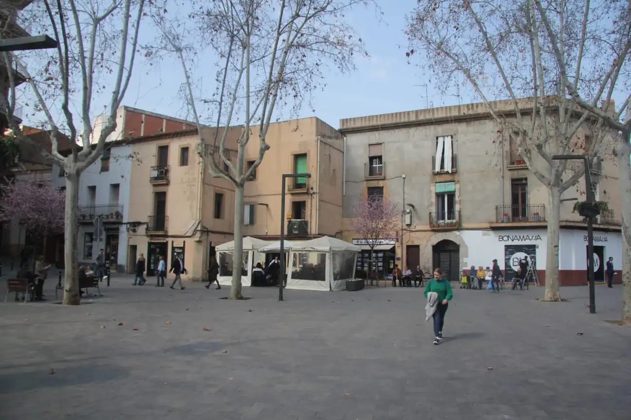 Edifici en venda a Plaça d'Eivissa, Horta