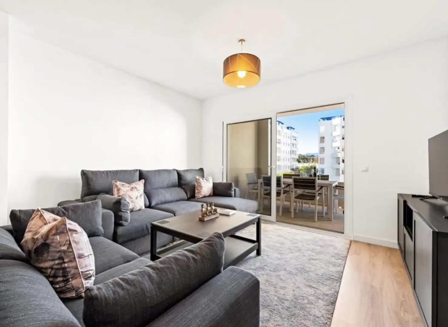 Sala de estar de Apartamento en venta en Marbella con Aire acondicionado, Calefacción y Terraza