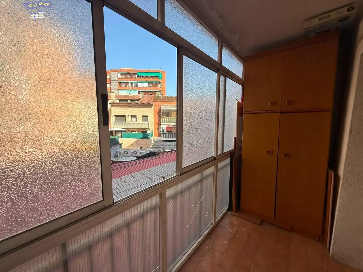 Dormitori de Pis en venda en Rubí amb Calefacció, Terrassa i Balcó