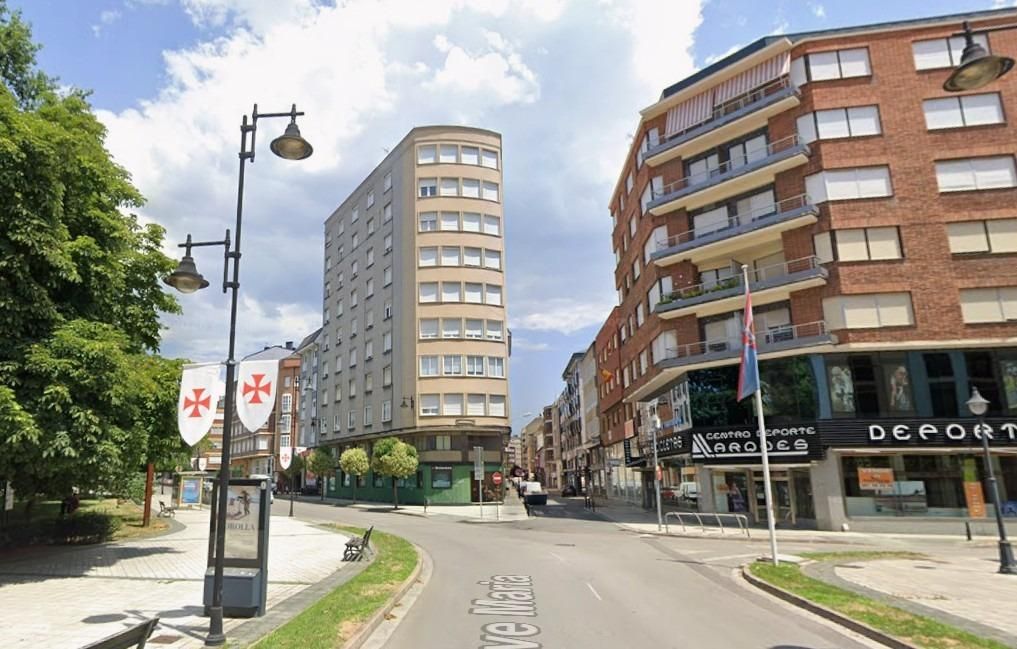 Vista exterior de Pis en venda en Ponferrada