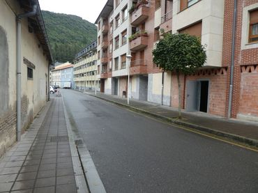 Locale commerciale in vendita a Mendaro