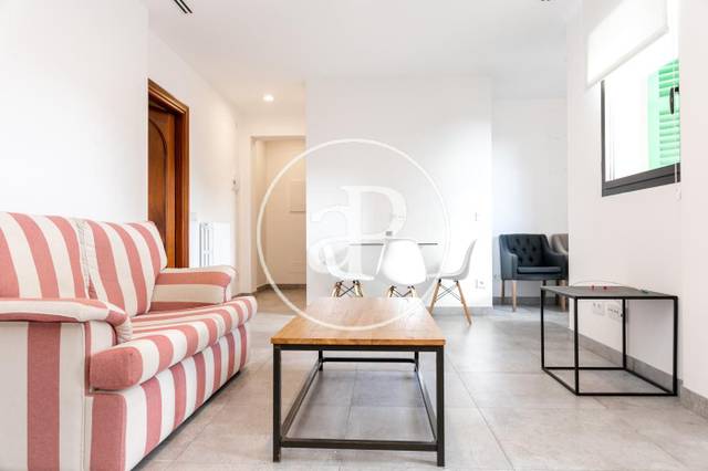 Piso en Alquiler en Carrer de Josep Tous i Ferrer en El Sindicat