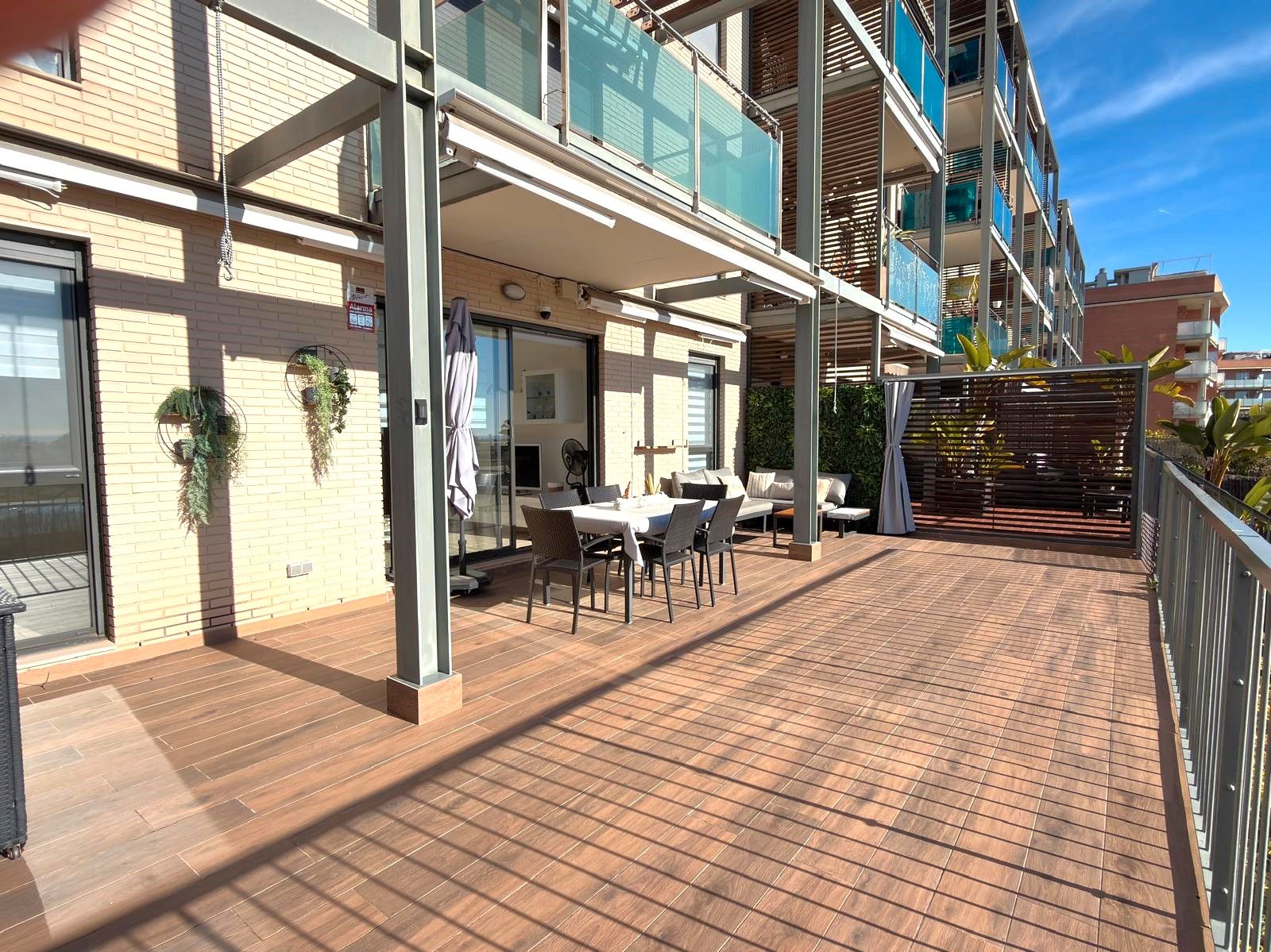 Terrace of Planta baja for sale in Cubelles  with Air Conditioner, Heating and Private garden
