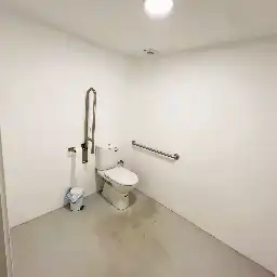 Baño de Local en venta en Barcelona