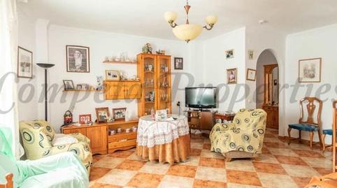 Foto 2 de Apartament en venda a Sayalonga, Málaga