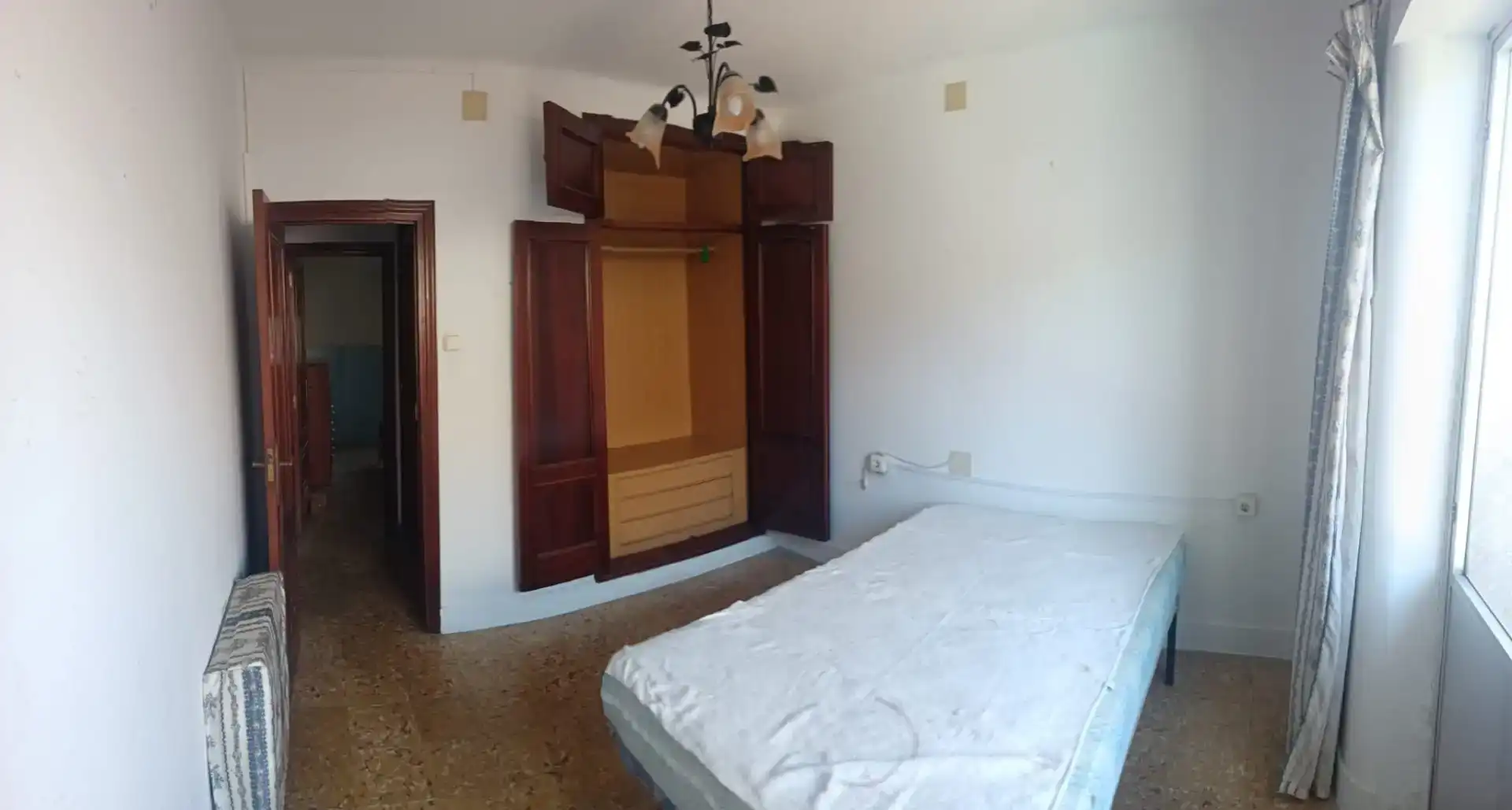 Schlafzimmer von Wohnung zum Verkauf in A Guarda   mit Balkon