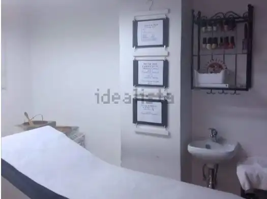 Badezimmer von Geschaftsraum zur Miete in Leganés