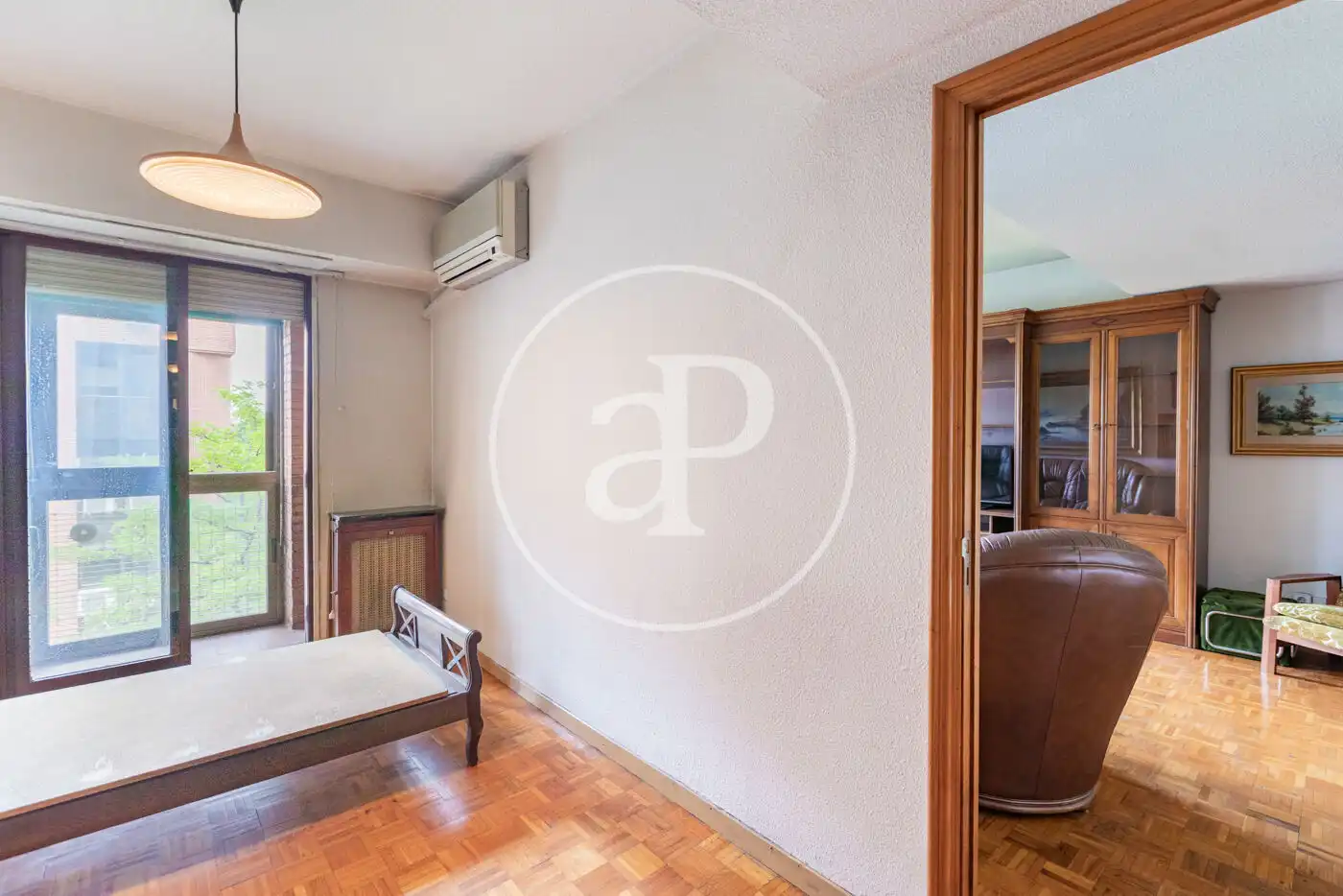 Schlafzimmer von Wohnung zum Verkauf in Madrid mit Klimaanlage, Heizung und Privatgarten