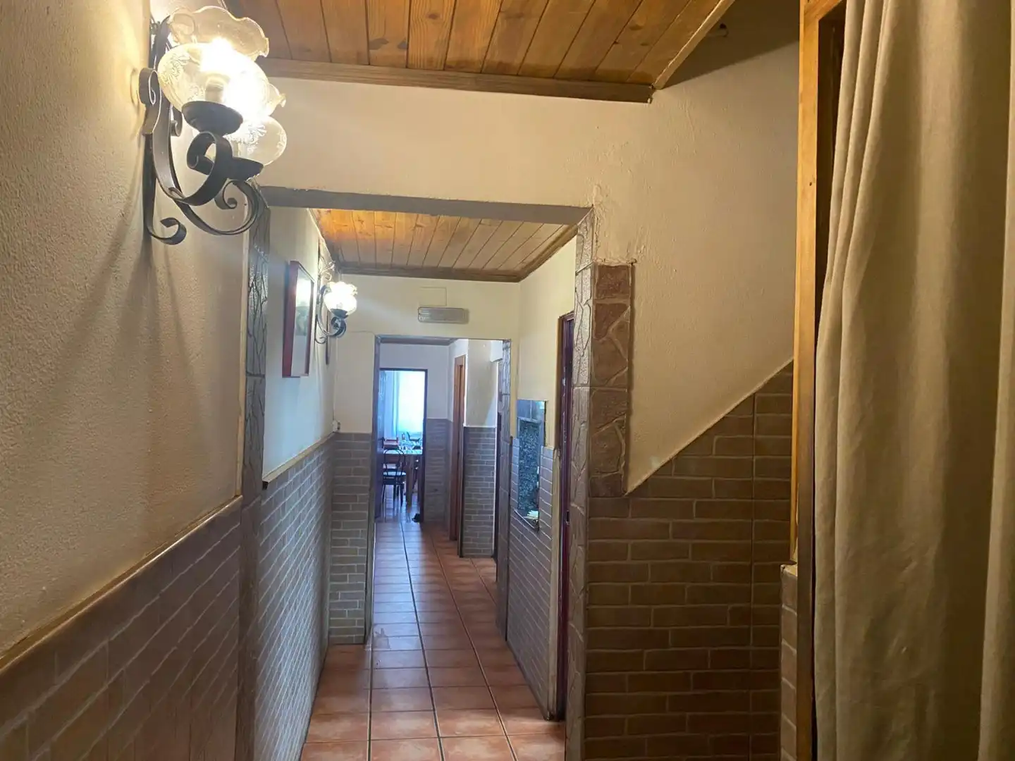 Commercial properties for sale in Sant Llorenç d'Hortons