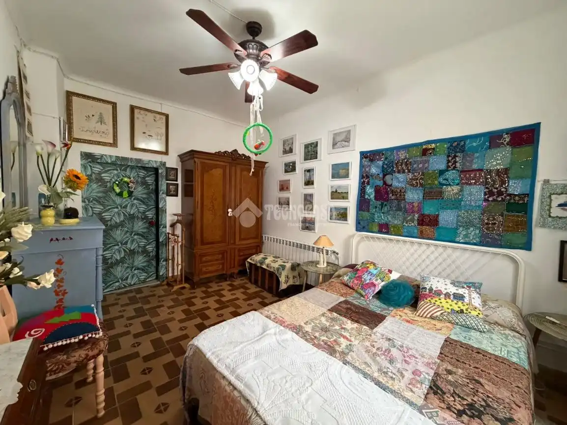 Habitación de Casa adosada en venta en Ainzón, Zaragoza