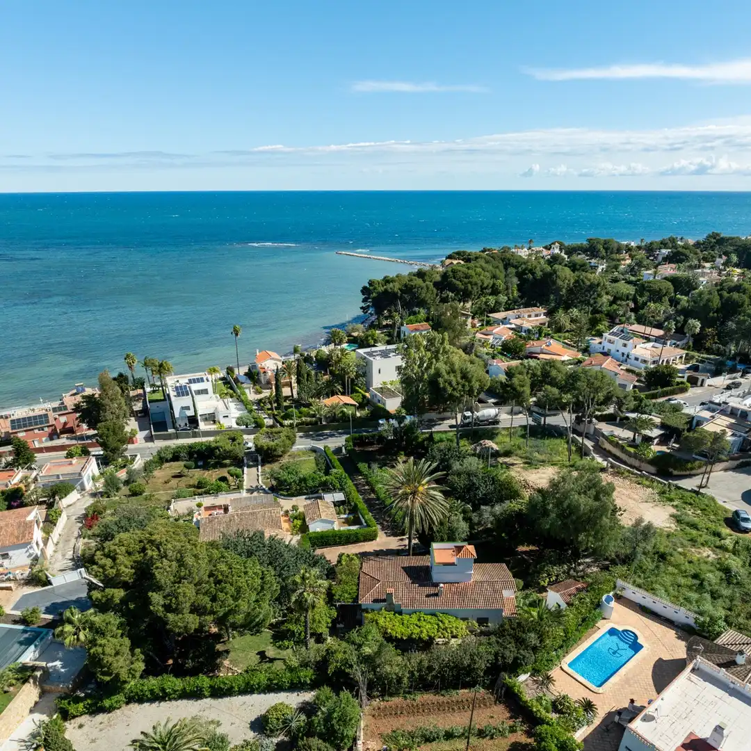 Detached house with garden for sale in Las Rotas / Les Rotes, imagen 10