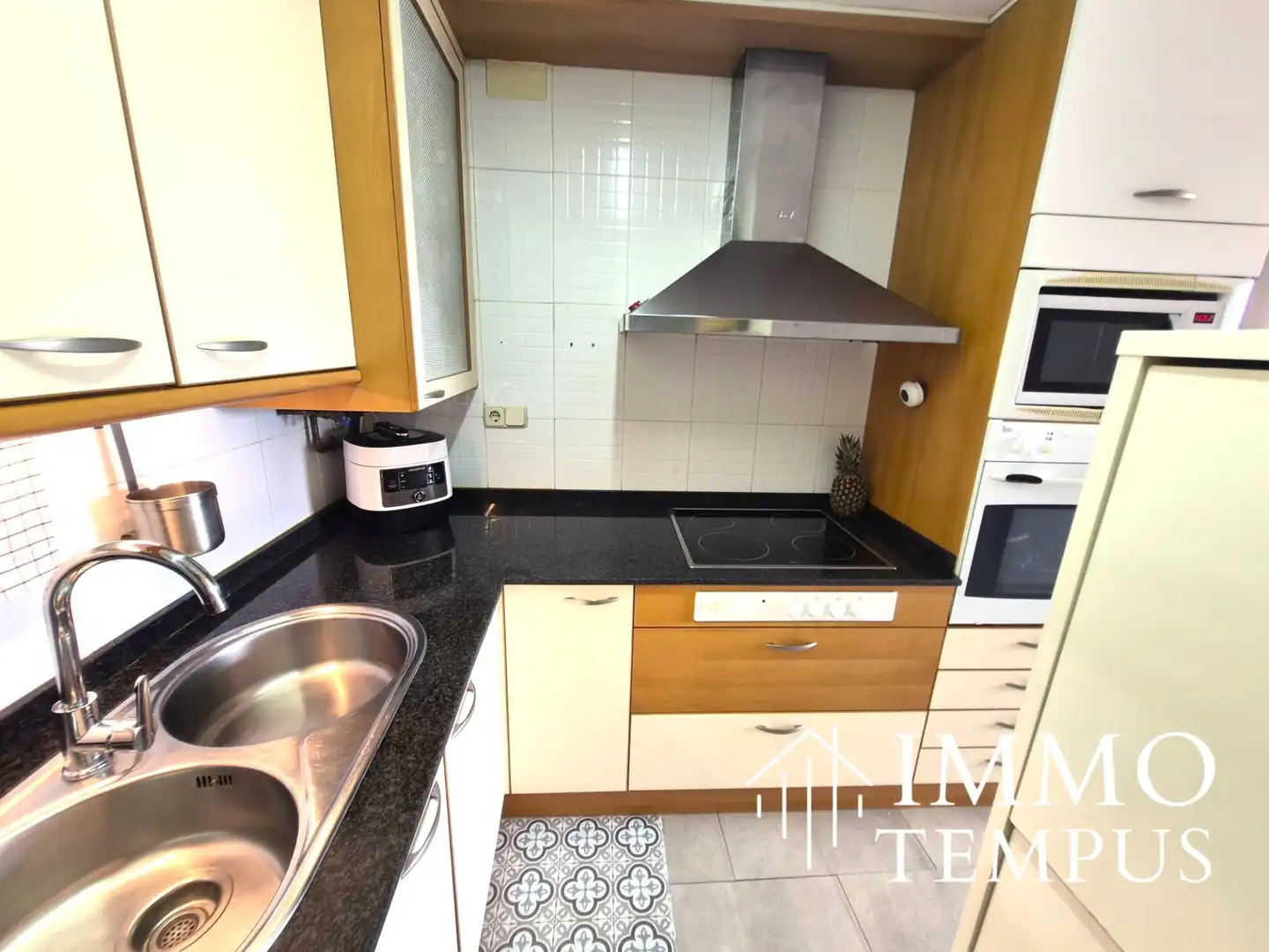 Küche von Maisonette zum Verkauf in Terrassa mit Heizung, Parkett und Ofen