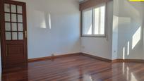 Bedroom of Flat for sale in Santiago de Compostela   with Storage room, Oven and Washing machine