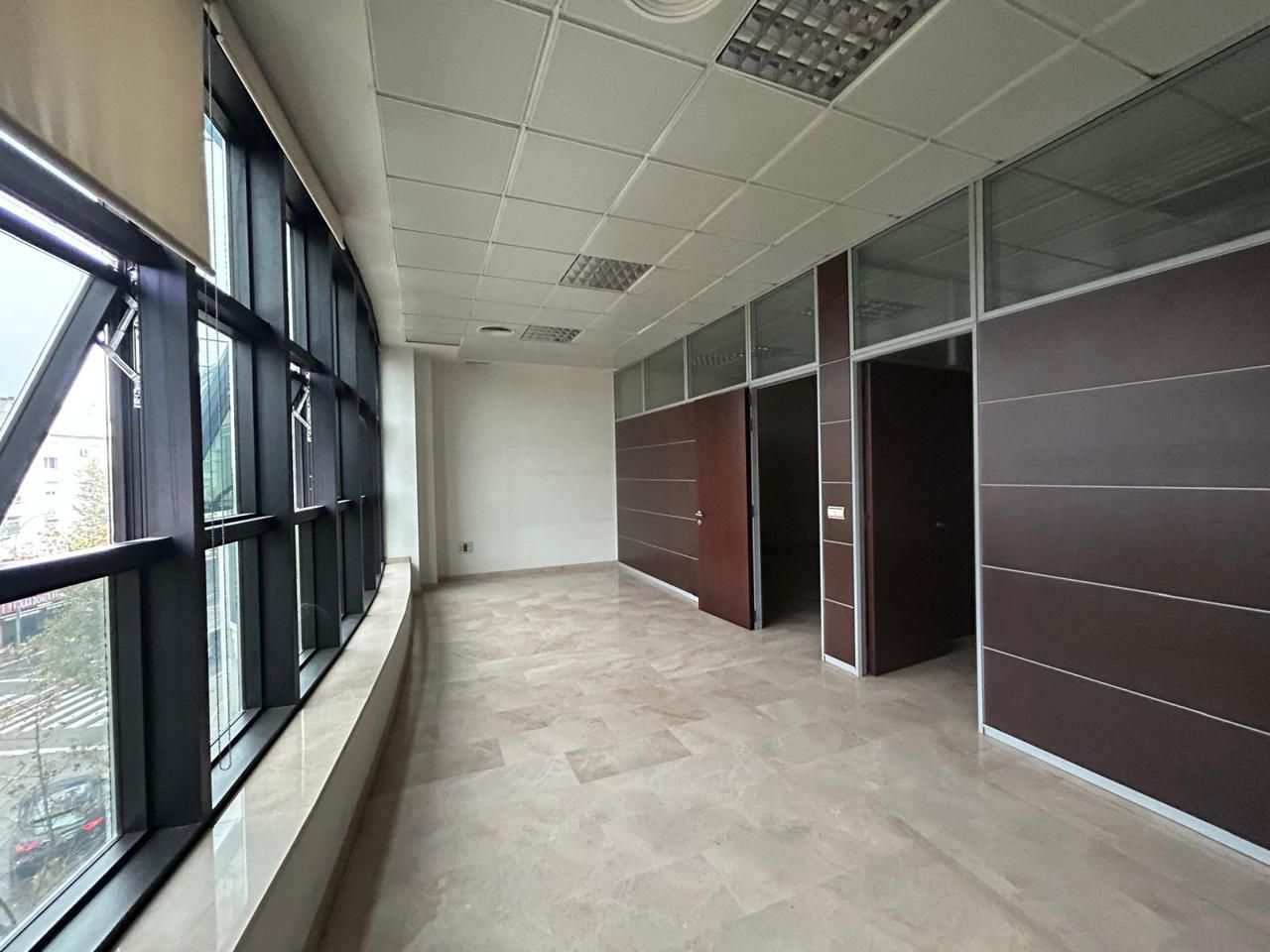 Office for sale in Dos Hermanas