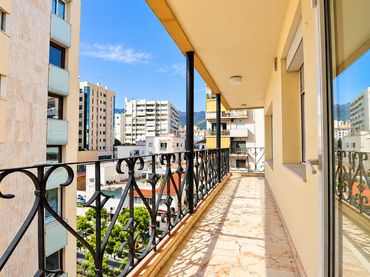 Apartament amb balcó en venda a Marbella Centro