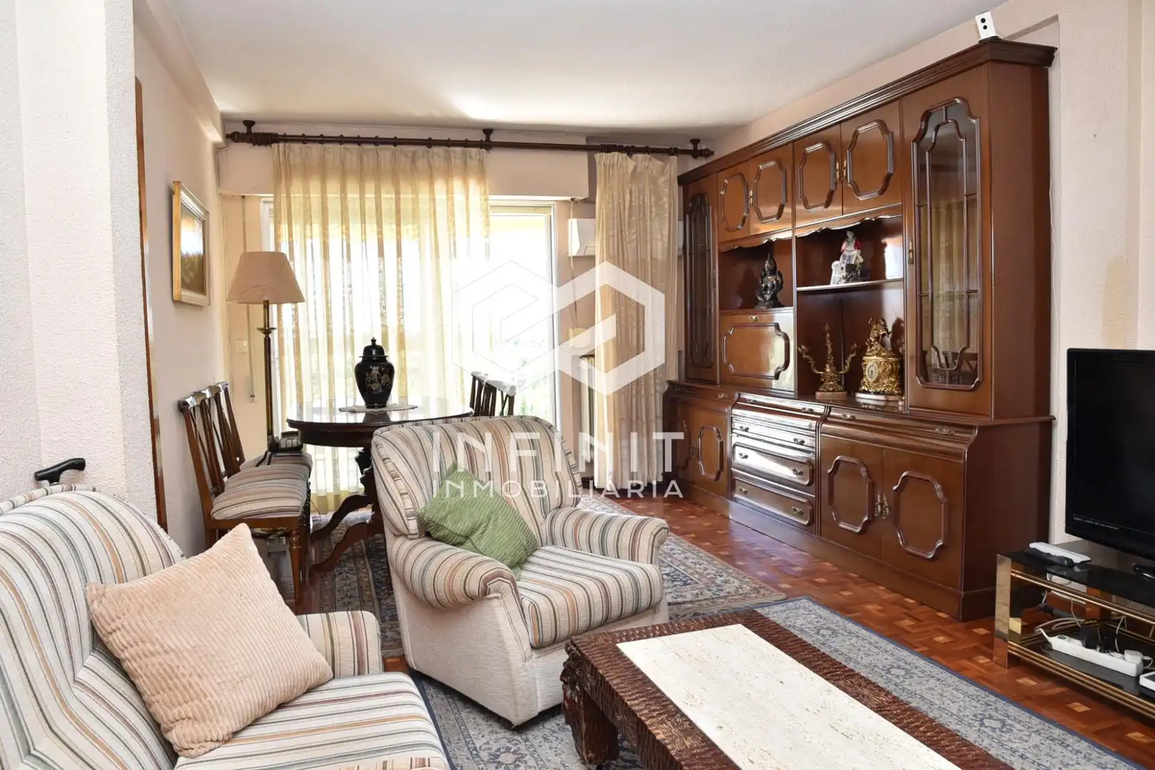 Living room of Flat for sale in Alcalá de Henares  with Air Conditioner, Heating and Terrace