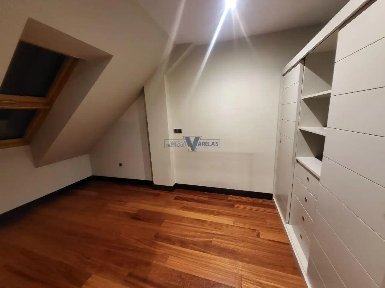 Maisonette zum Verkauf in Ourense Capital  mit Heizung, Terrasse und Haustechnik