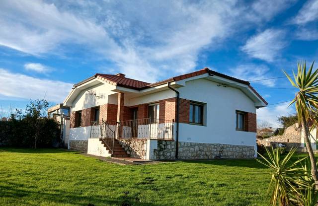 Casa-chalet en Venta en Calle la Callada en Somo