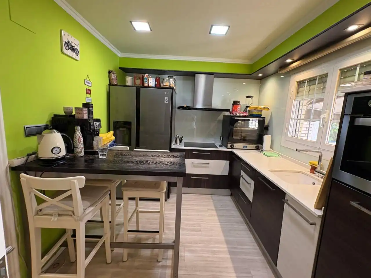 Cocina de Casa adosada en venta en Binéfar con Aire acondicionado, Calefacción y Jardín privado