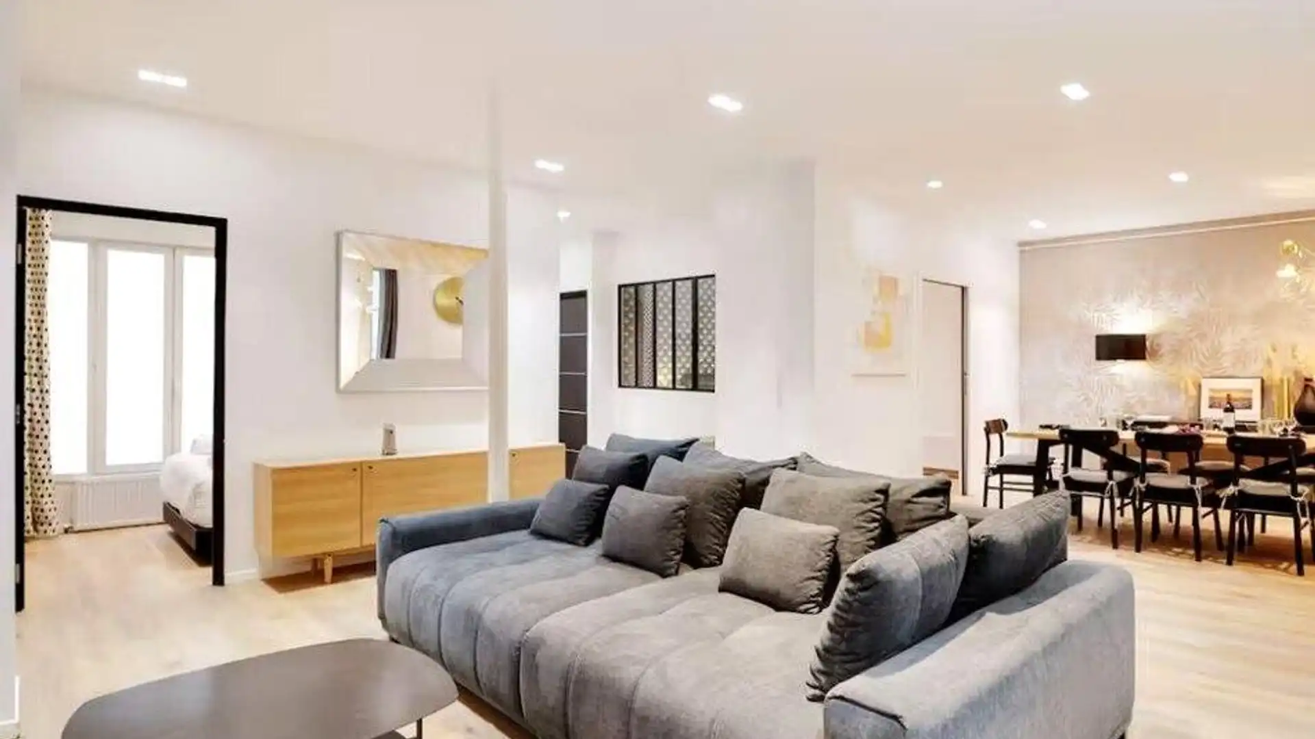 Flat for rent in Área Romántica