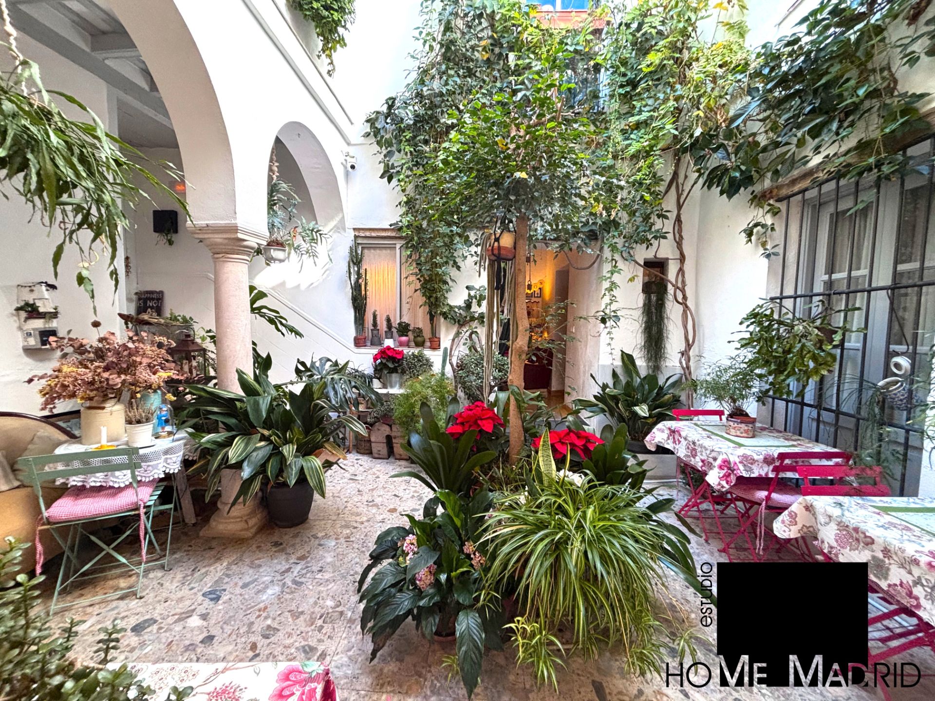 Jardí de Edifici en venda en El Puerto de Santa María amb Alarma