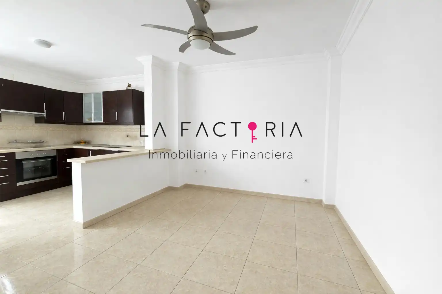 Vista exterior de Piso en venta en San Miguel de Abona con Terraza, Amueblado y Horno