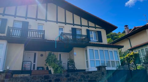 Foto 2 de Casa adosada en venda a Raimundo Abaroa Kalea, Mundaka, Bizkaia