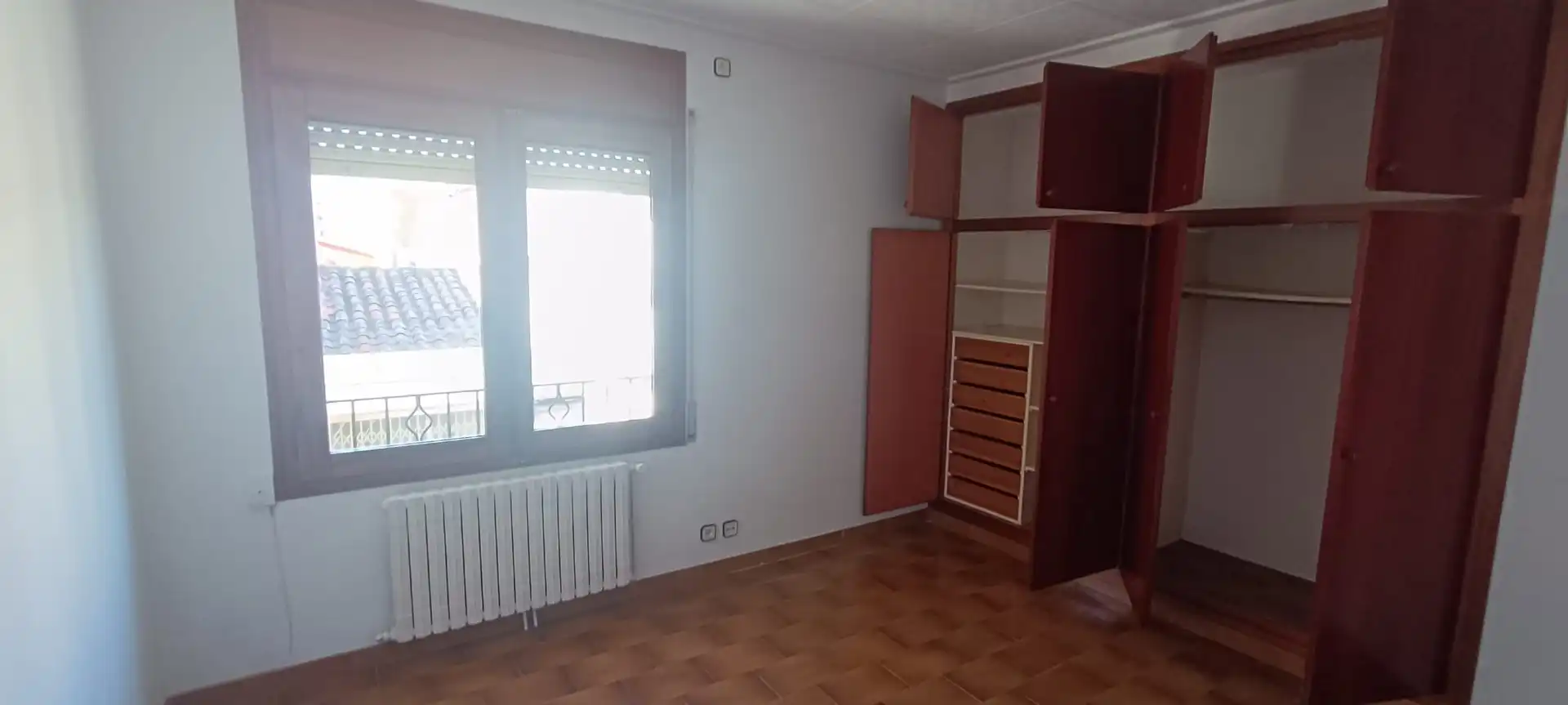 Habitación de Piso en venta en Sant Celoni con Calefacción, Terraza y Horno