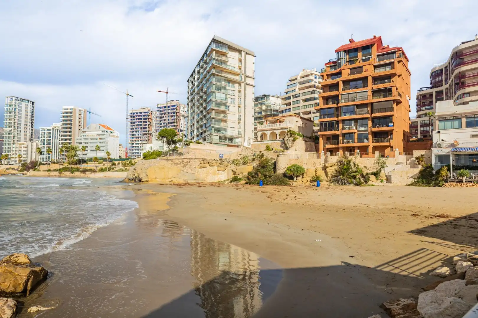 Exterior view of Apartments for rent in Calpe / Calp  with Air Conditioner, Parquet flooring and Terrace