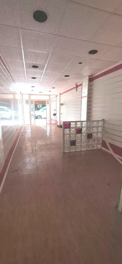 Local comercial en venda a Camins al Grau, imagen 19