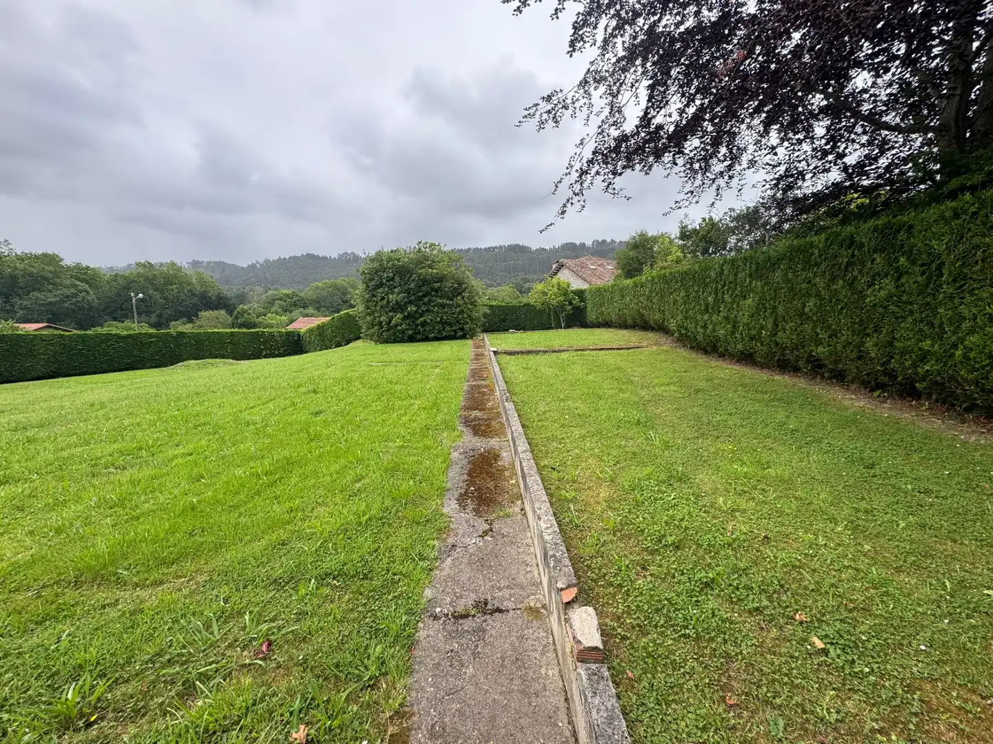 Casa adosada en venda en Llanes amb Calefacció, Jardí privat i Parquet