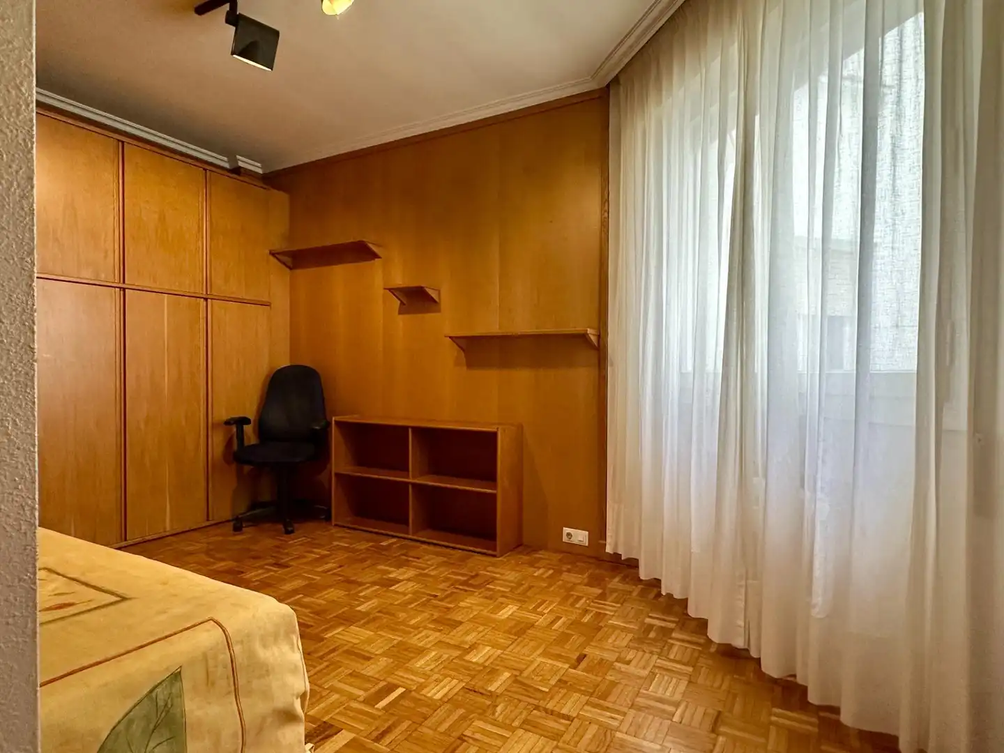 Bedroom of Flat for sale in  Pamplona / Iruña  with Heating and Parquet flooring