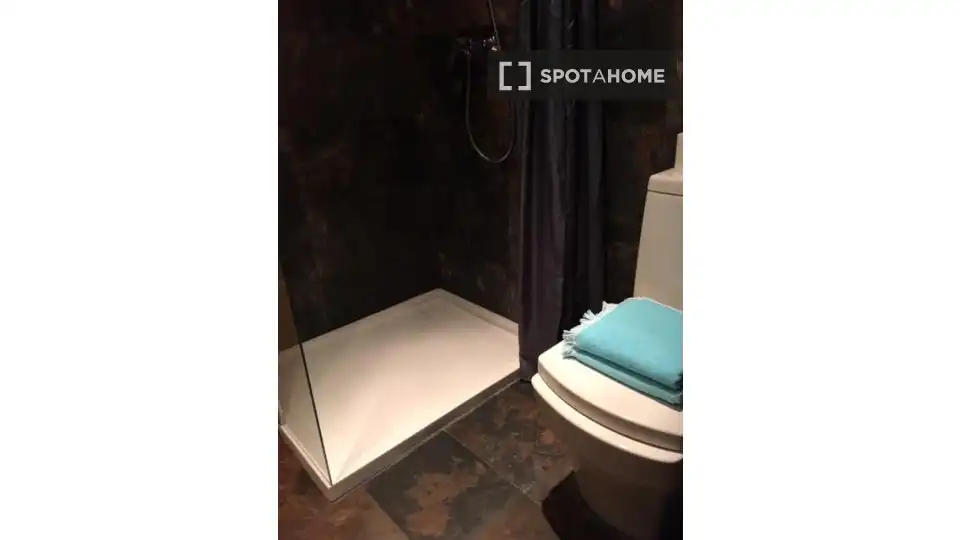Flat with terrace to rent in L'Eixample, imagen 3
