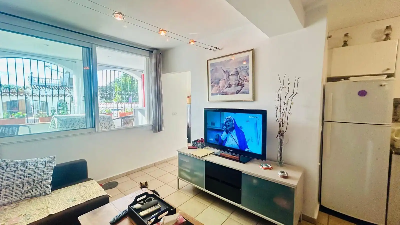 Sala de estar de Apartamento en venta en Empuriabrava con Aire acondicionado, Terraza y Piscina comunitaria