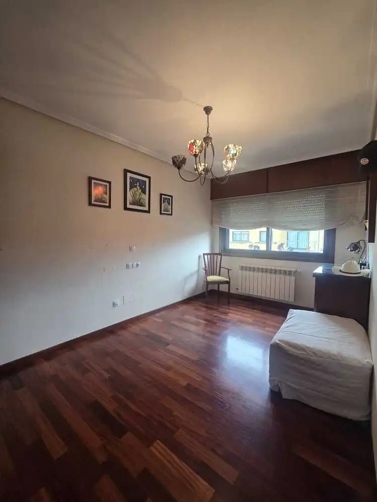 Casa con piscina en venta en A Malata - Catabois - Ciudad Jardín, imagen 20