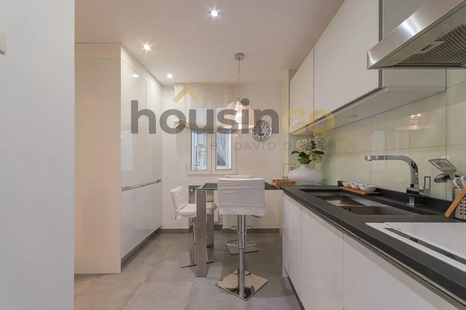 Kitchen of Flat for sale in Madrid  with Air Conditioner, Heating and Parquet flooring