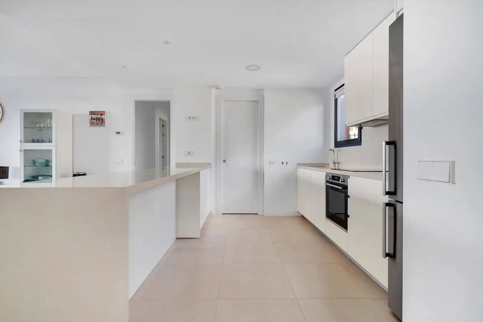 Cuina de Apartament en venda en Fuengirola amb Aire condicionat, Jardí privat i Terrassa