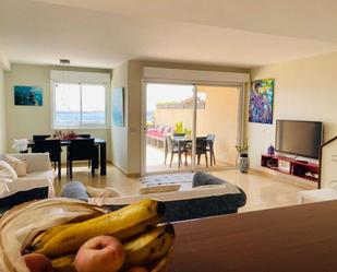 Sala d'estar de Apartament per a compartir en Arico amb Terrassa
