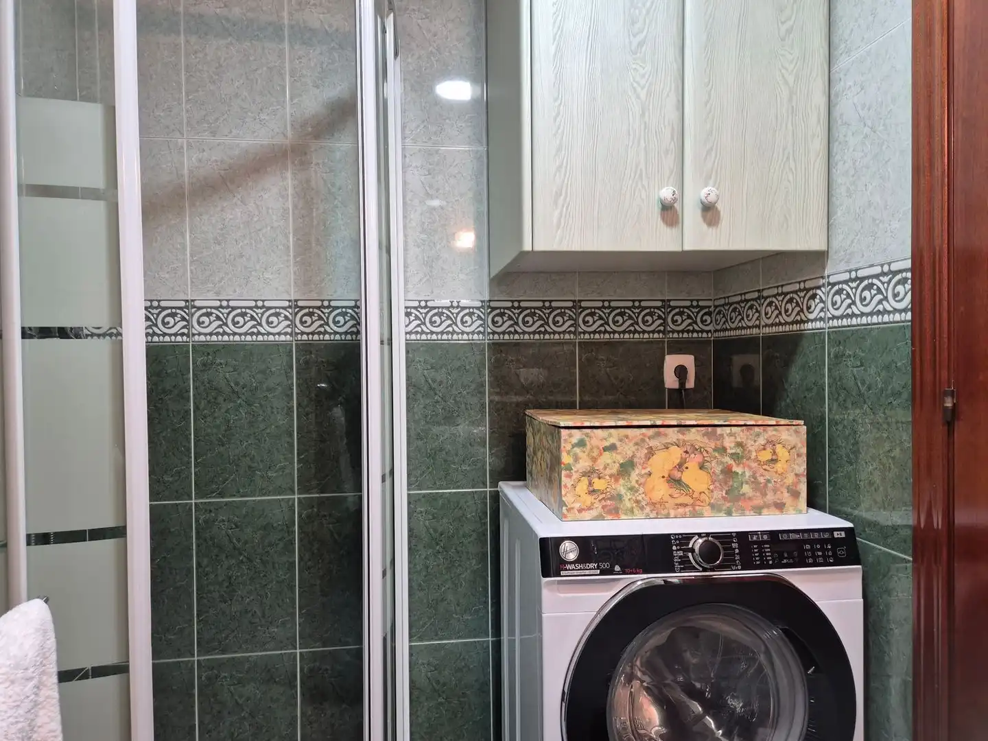 Badezimmer von Wohnung zum Verkauf in Gijón  mit Heizung, Abstellraum und Schwimmbad