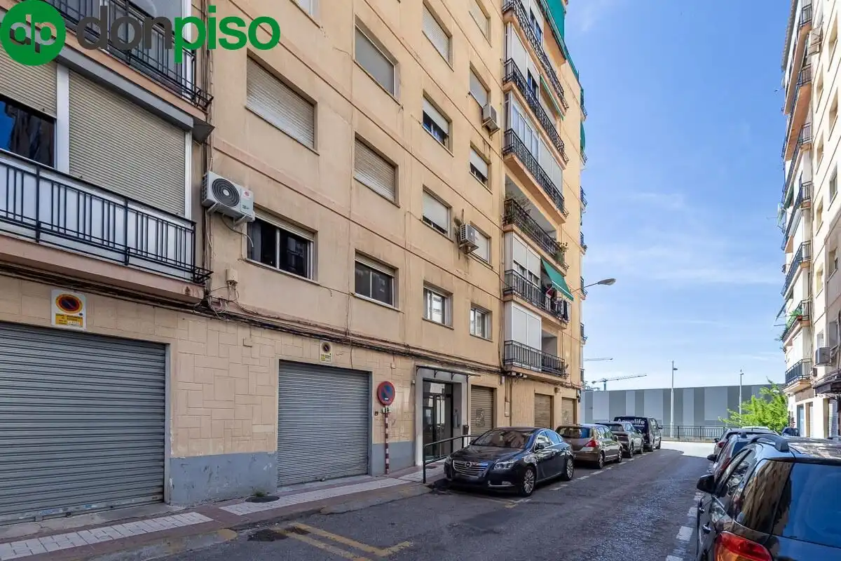 Exterior view of Flat for sale in Granada  with Air Conditioner